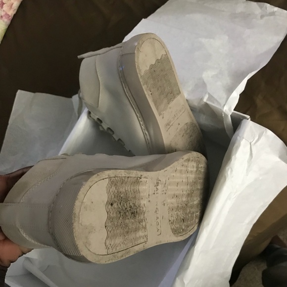 Balenciaga - Picture 4 of 4